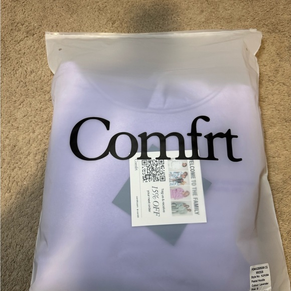 Comfrt Lavender Hoodie - Picture 3 of 4
